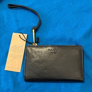 Margot Black Leather Women's wristlet card holder